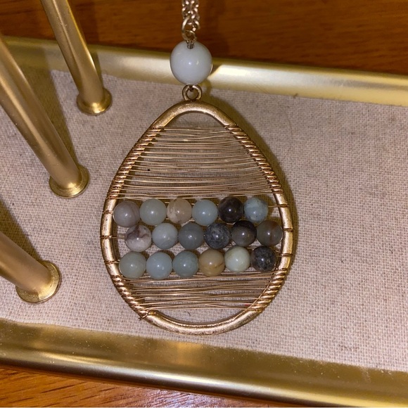 Francesca’s Necklace NWT - Picture 1 of 4